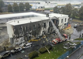 Foto Cuerpo de Bomberos / AP