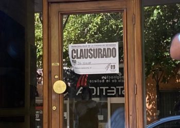 El Hotel Reina Victoria fue clausurado por las autoridades tras la muerte de los dos huéspedes