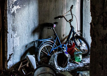 KHARKIV, UKRAINE - MARCH 12: Buildings affected and houses damaged in the districts of the city that were the subject of the bombings and which are located near the front in Kharkiv, Ukraine on March 12, 2022 as Russian attacks continue. ( Andrea Carrubba - Anadolu Agency )