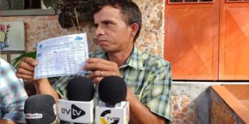 La Opinión