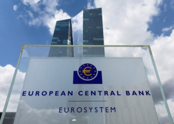 FOTO DE ARCHIVO: El edificio del Banco Central Europeo (BCE), en Fráncfort, Alemania, 21 de julio de 2022. REUTERS/Wolfgang Rattay