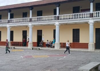 Centro de votación Colegio La Salle, estado Lara / Foto @sntpvenezuela