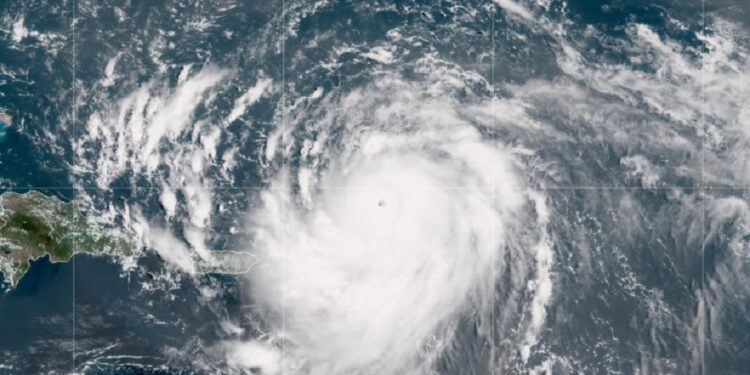 Imagen vía @NHC_Atlantic